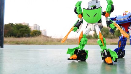 Hello Carbot Tobot parking play 헬로 카봇 14대 주차 카봇 또봇