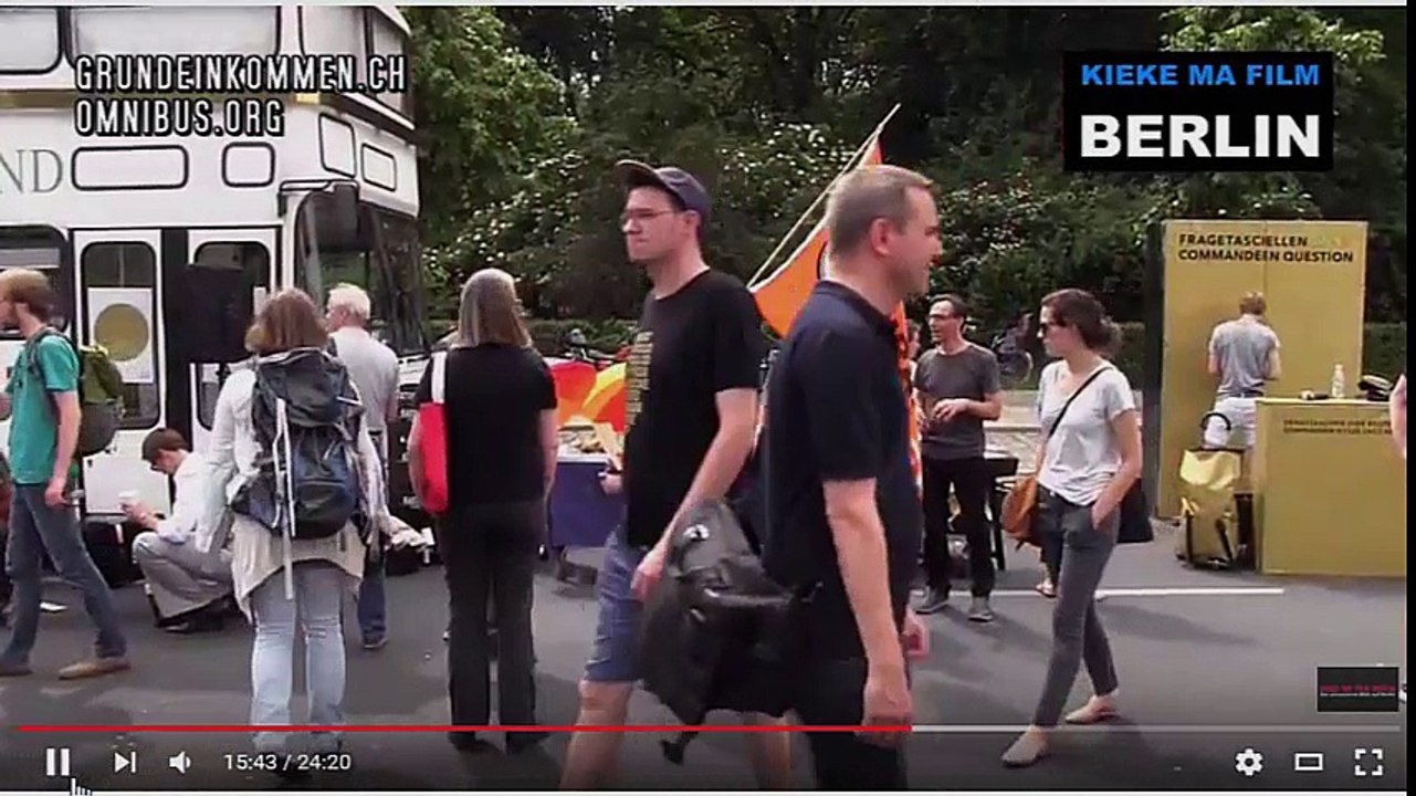 Grundeinkommen/direkte Demokratie - Berlin 29. Mai 2016 - Das Plakat-Fest :)