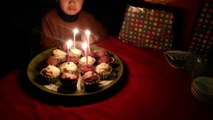 20160301 VIET souffle ses bougies d'anniversaire