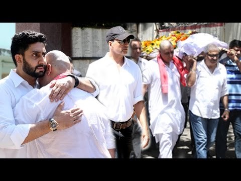 UNCUT Bollywood Producer Vikas Mohan's FUNERAL | Akshay Kumar, Abhishek Bachchan, Ritesh Deshmukh