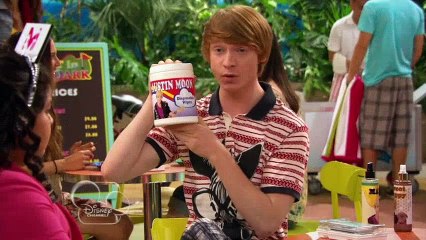 Austin & Ally - S2 E5 - Crybabies & Cologne
