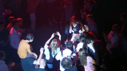 2Cellos - Highway to Hell (live @ Brussels 31/05/2016)