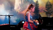 Joanna Newsom Performs 