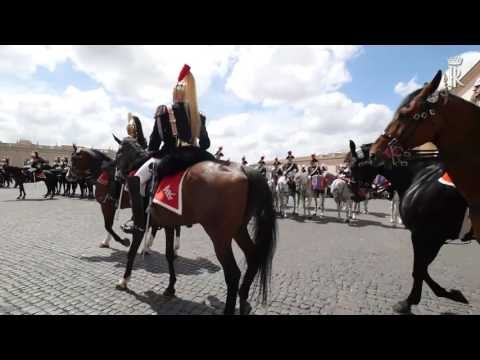 Roma - Cambio solenne della Guardia d'Onore del Reggimento Corazzieri (01.06.16)