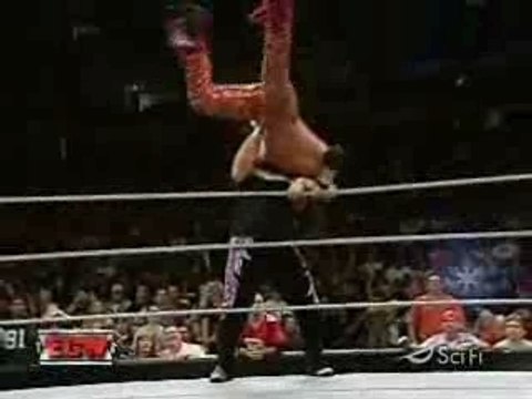 ECW 03/07/07:Pick Your Poison: Johnny Nitro Vs Tommy Dreamer