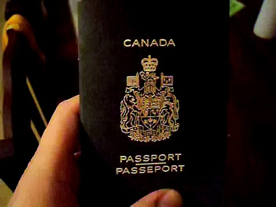 The Bourne Identity, supremacy, Ultimatum passport prop from Jason Bourne.