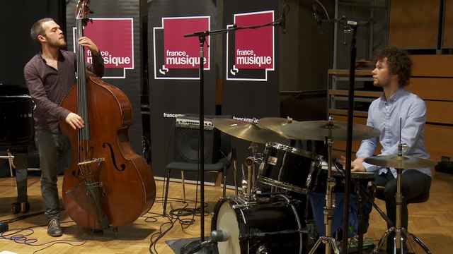 Vlashent Sata et ses musiciens interprètent Le jour est venu I Le live de la matinale