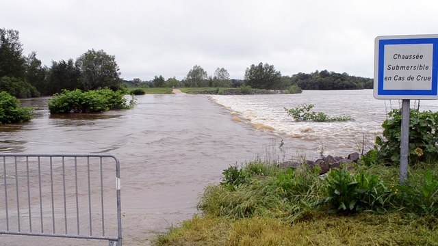 Crue du Cher à Saint-Amand-Montrond