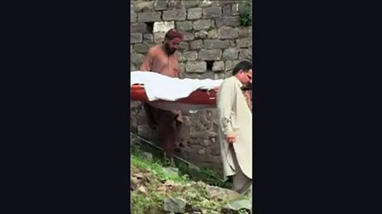 Burned to death 'for refusing marriage' - BBC News