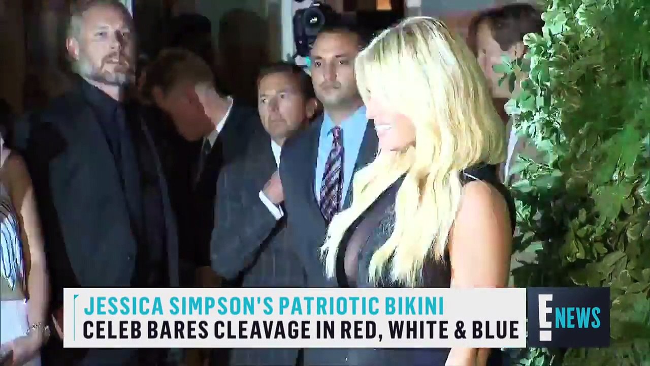 Jessica Simpsons Bikini Is All American Hot | E! News
