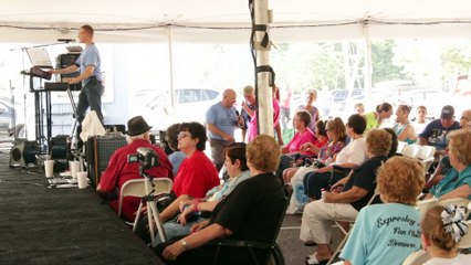 Danny McCorkle & the Katz perform 'Burning Love' Elvis Week 2014