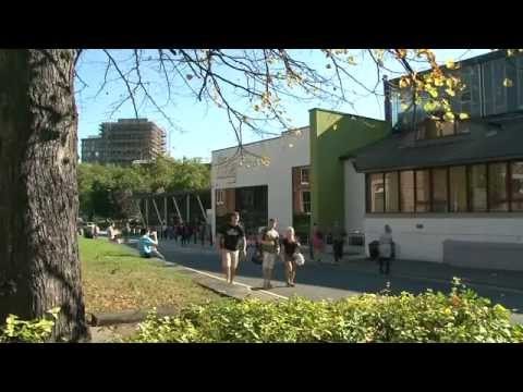 Leeds University campus