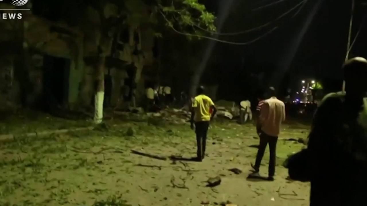 TE PAKTEN 15 TE VRARE NE HOTELIN PER TE HUAJ NE MOGADISHU PAS SULMIT ME BOMBE LAJM