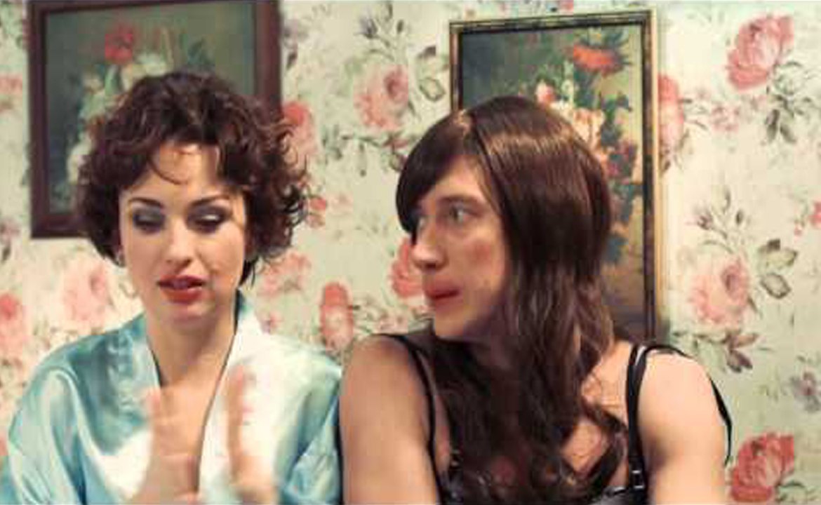 Муж застукал жену с подружкой — Готовьтесь посмеяться от души!