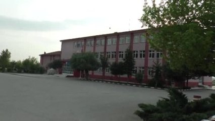 Öğretmenin Öğrencilerini Darbettiği İddiası