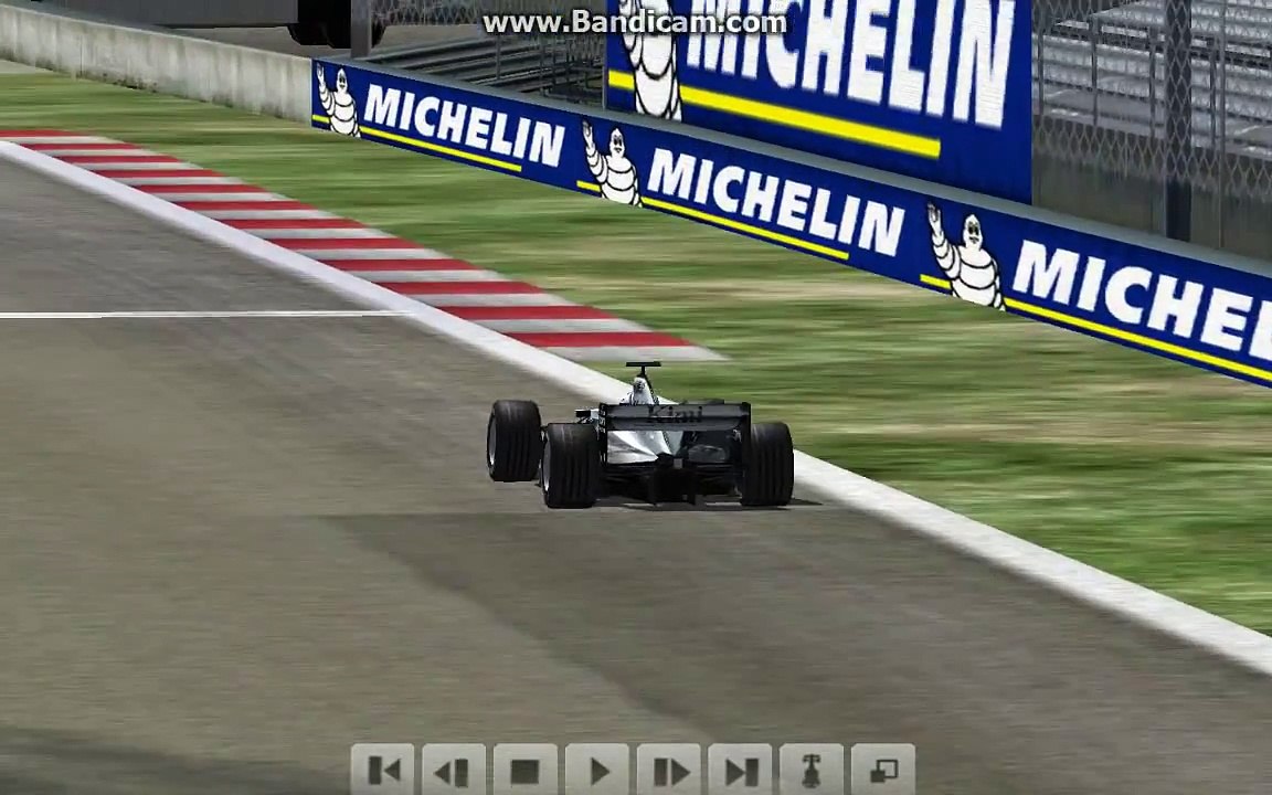 F1 Challenge 99-02 -F1 2002 Monza TV Cam