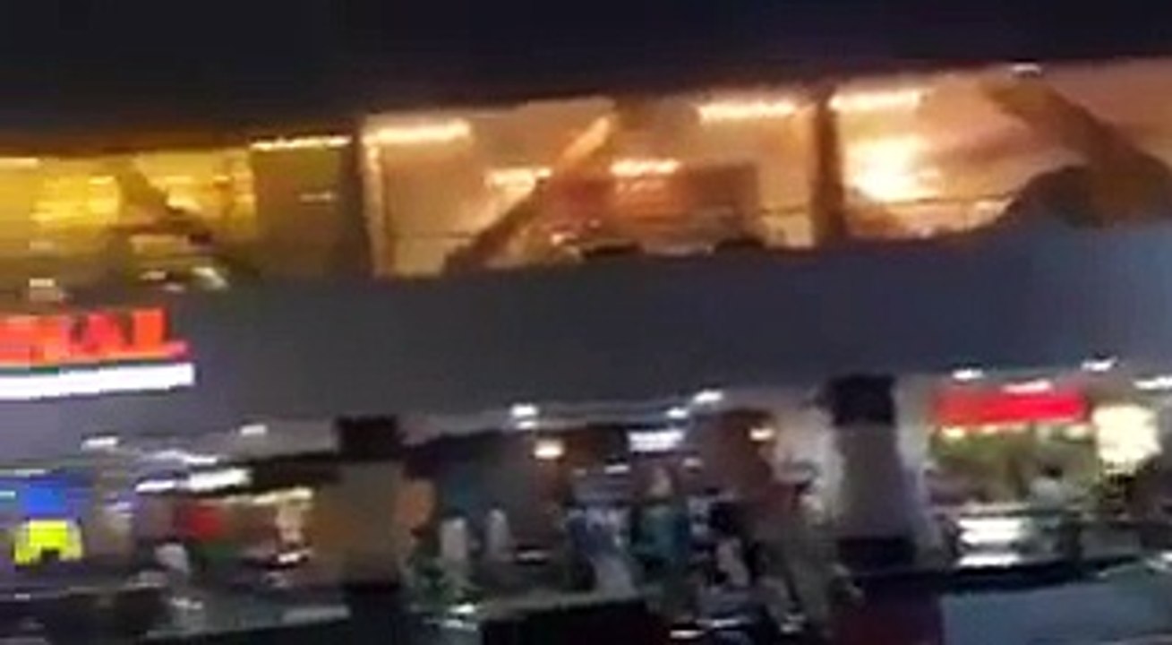 Heavy Storm In Islamabad Caused Horror In Public