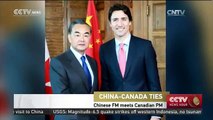 Chinese FM meets Canadian PM