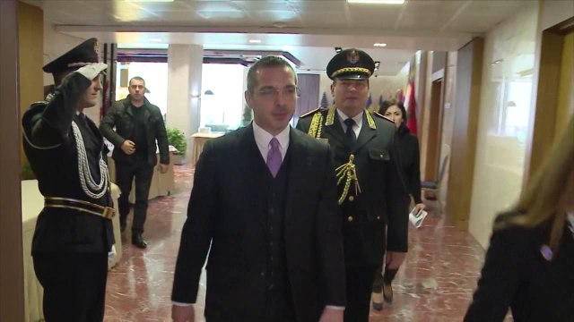 Report TV - Pajisje përgjimi te zyra e Tahirit hetime pas referimit nga policia