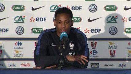 Foot - Euro - Bleus : Martial «Je me sens bien»