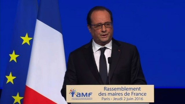 Hollande sur les inondations: l'état de catastrophe naturelle reconnu dès mercredi