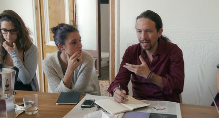 Reunión de discusión de argumentario en Podemos