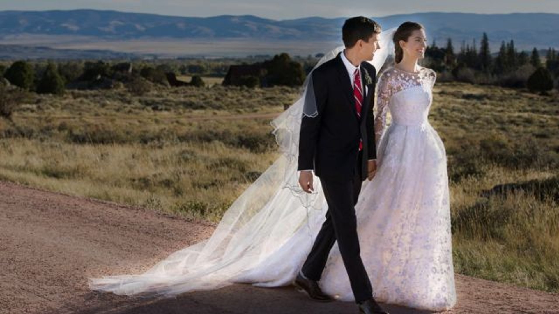 ⁣10 of the Most Glamorous Celebrity Weddings