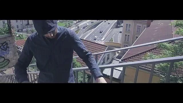 Eau en poudre - Lucio Bukowski ⁄ Oster Lapwass - Extrait de l'album Oderunt Poetas