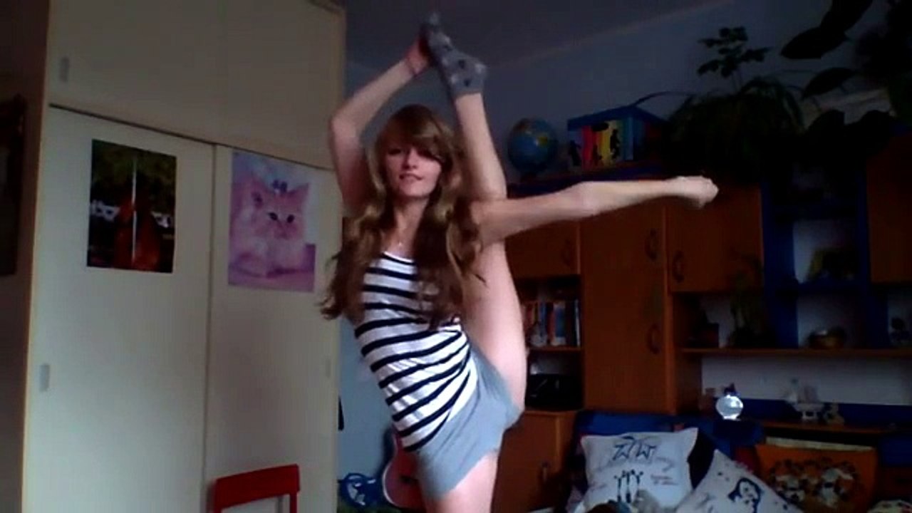 My flexibility - Cheerleading