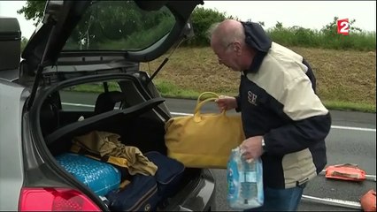 Inondations : l'A10 toujours bloquée