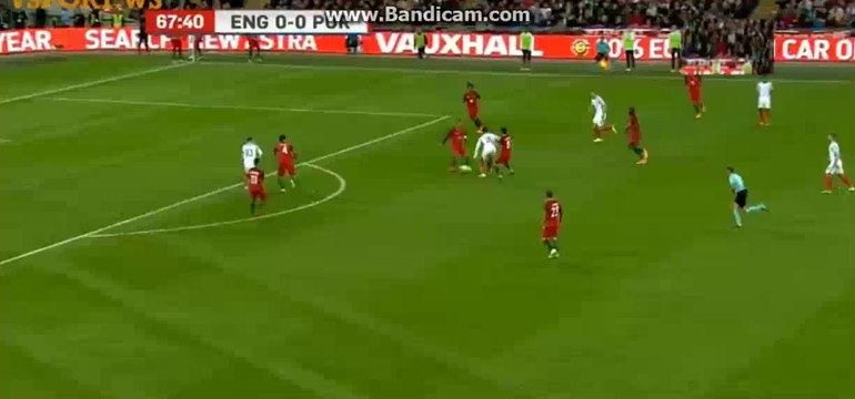 Wayne Rooney 100% Chance MISS- England 0-0 Portugal - 02-06-2016