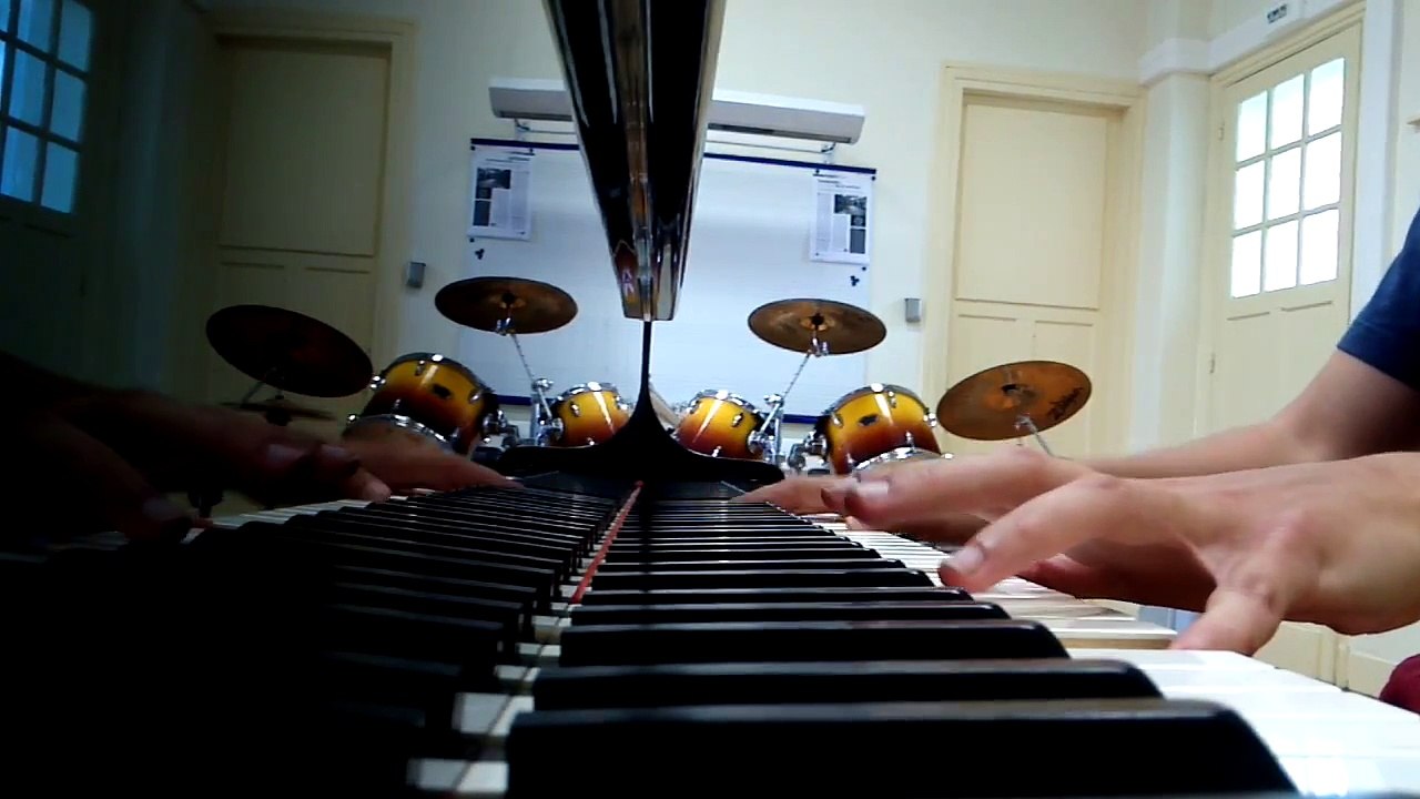 Intouchables, Fly, "Una Mattina" Ludovico Einaudi