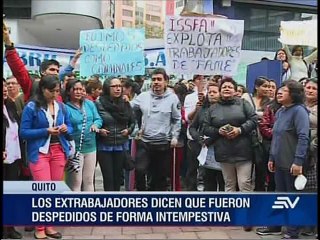 Extrabajadores exigen indemnizaciones