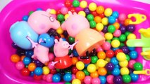 Learn Colors Peppa Pig Baby Doll Bath Time Playing With Colors Candy Clay Slime