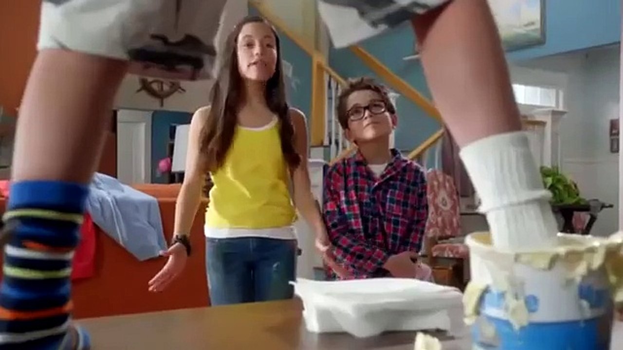 Stuck in the Middle Season 1 Episode 11 : Stuck with a Winner - HD