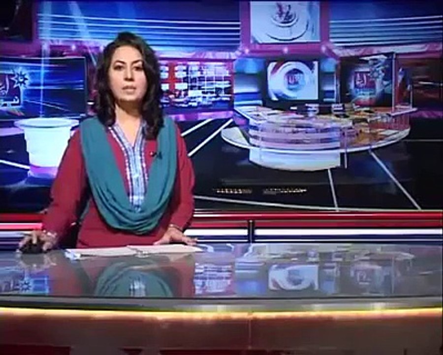Funny Pakistani News Anchor Talking Desi Language