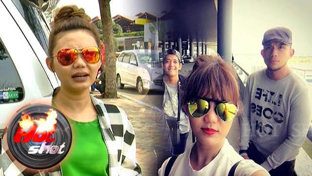 Rina Nose dan Fakhrul Liburan di Malaysia - Hot Shot 03 Juni 2016