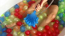 JOUET: 300 bombes à eau en 60 secondes - Bunch O Balloons Part 2- StudioSurpriseToys