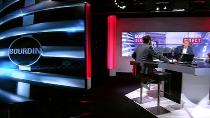 Intempéries: "Non, la Seine ne débordera pas dans les rues de Paris"