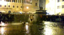 Fontana Campo dè Fiori ( rotta ) bagno ragazzo e ragazza part. 2 27-03-2011