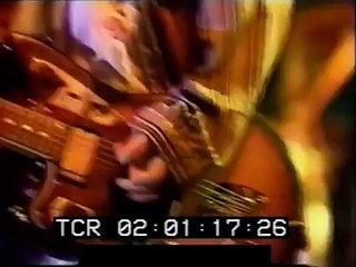 Kurt Cobain goes Crazy (Interesting video)