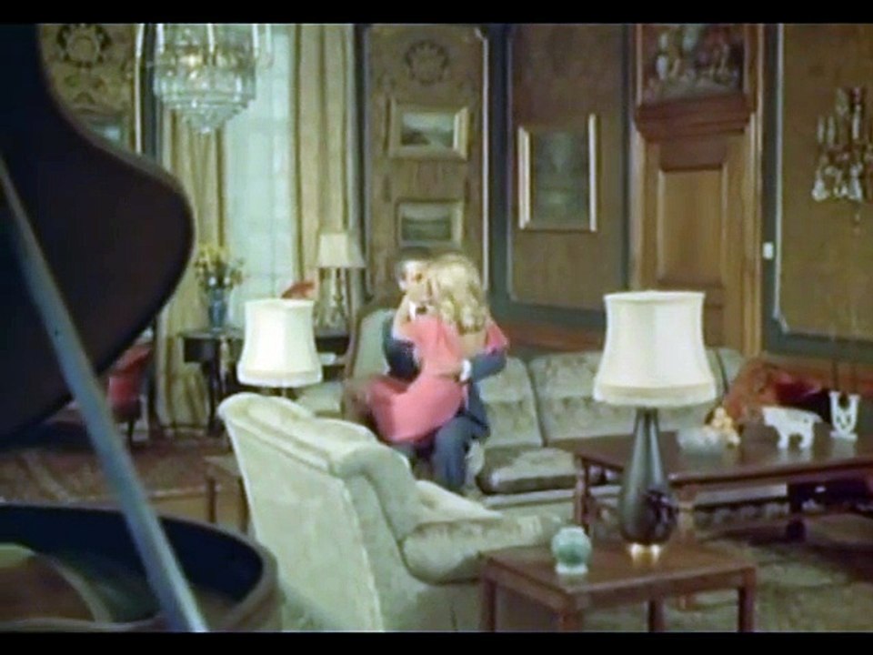 Les expériences sexuelles de Flossie film entier
