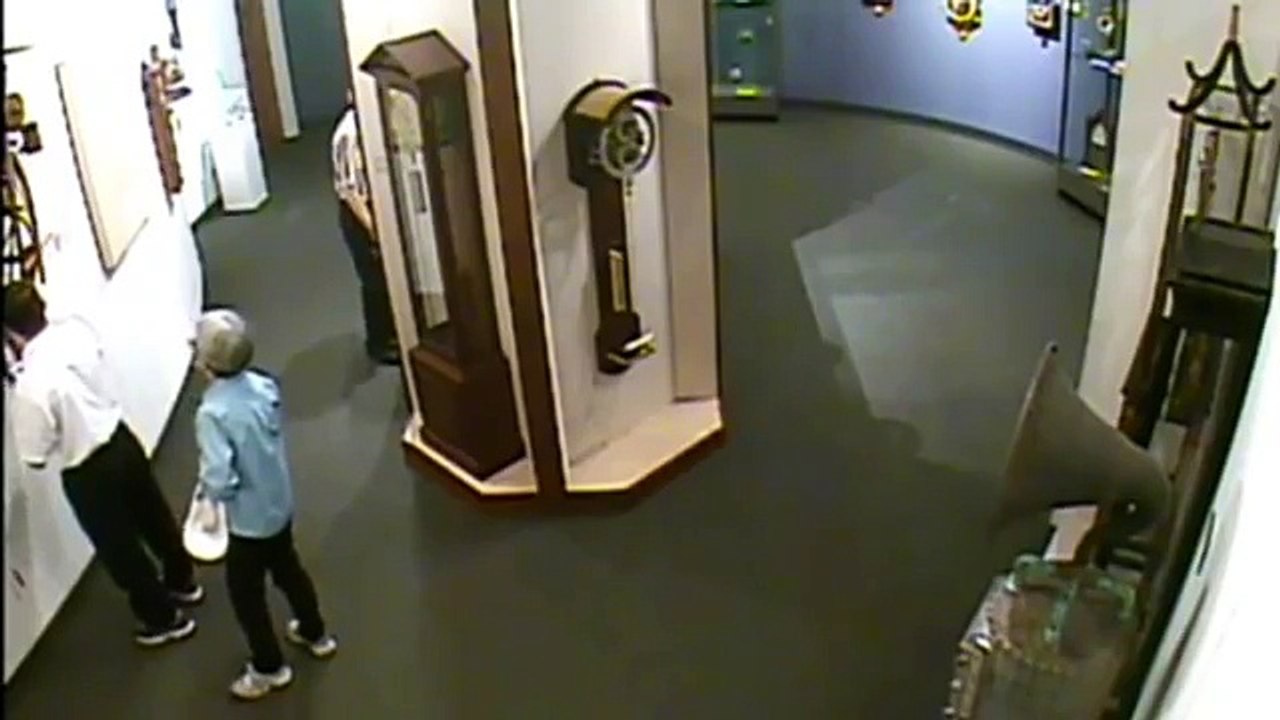 RAW Man ignores museum rules touches priceless Clock who falls from wall and smashes(1)