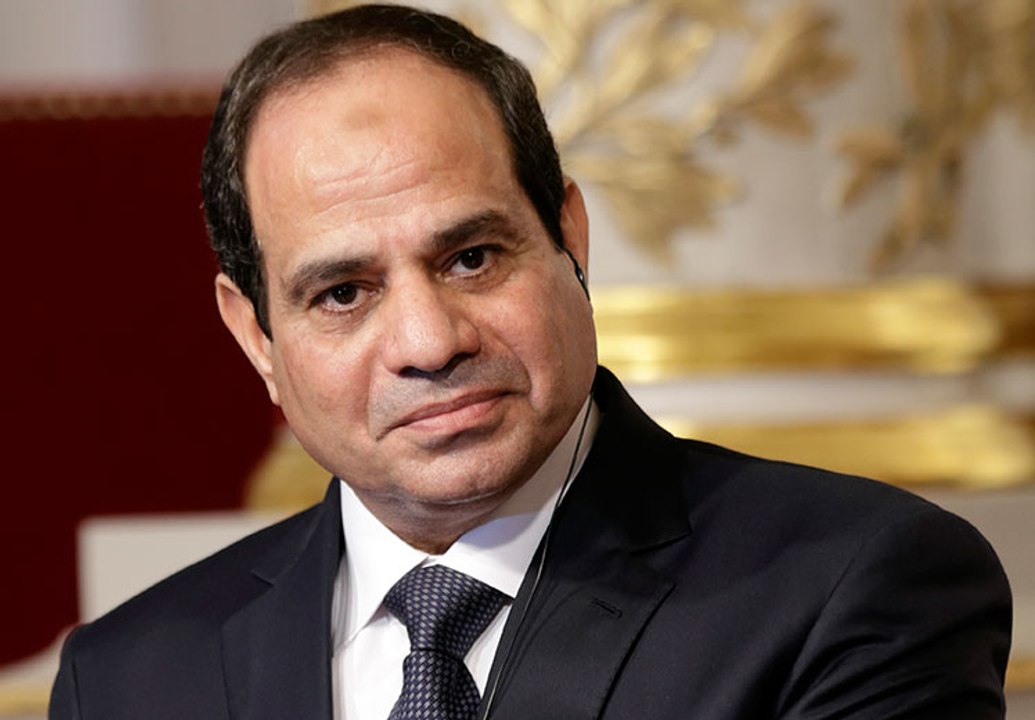 بالفيديو.. التلفزيون المصرى يذيع فيلم تسجيلى عن انجازات الرئيس السيسى فى عامين- الجزء الثانى