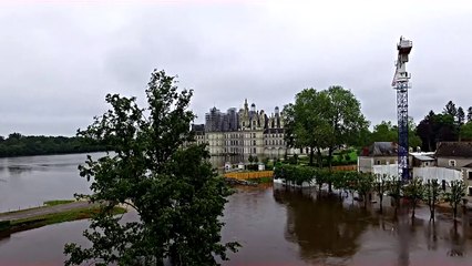 Le château de Chambord inondé, vu du ciel