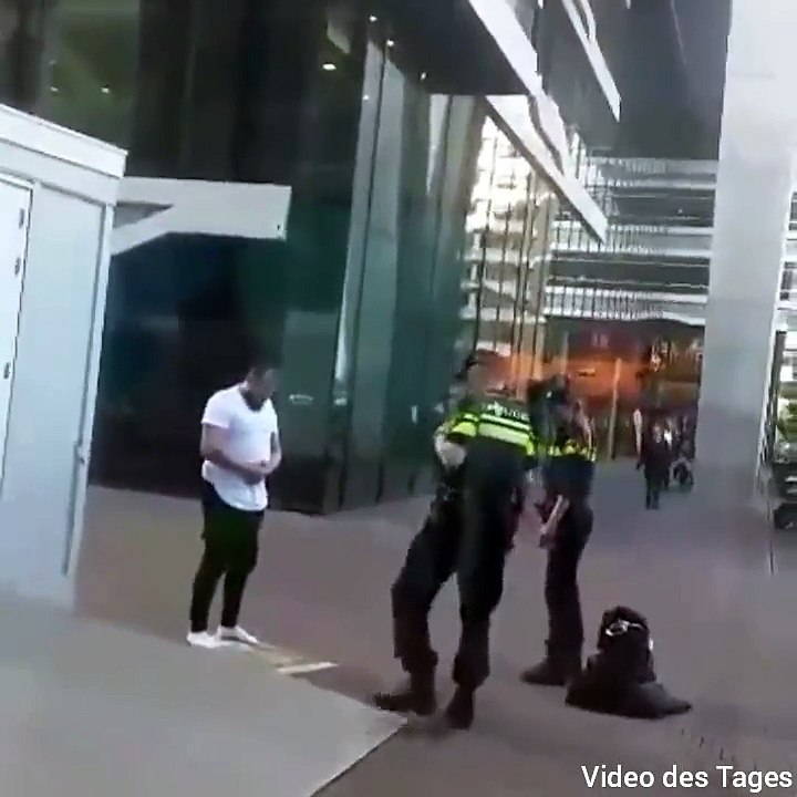 See what copes did with a Muslim Who is praying !