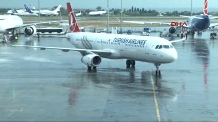 Cb Bulutları Hava Trafiğini Etkiledi