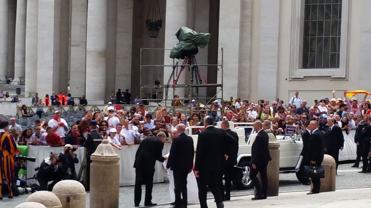Roma - Udienza generale di Papa Francesco, la parabola del fariseo (01.06.16)
