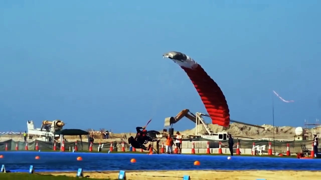 [HD] PEOPLE ARE AWESOME   SKYDIVING EDITION 2013
