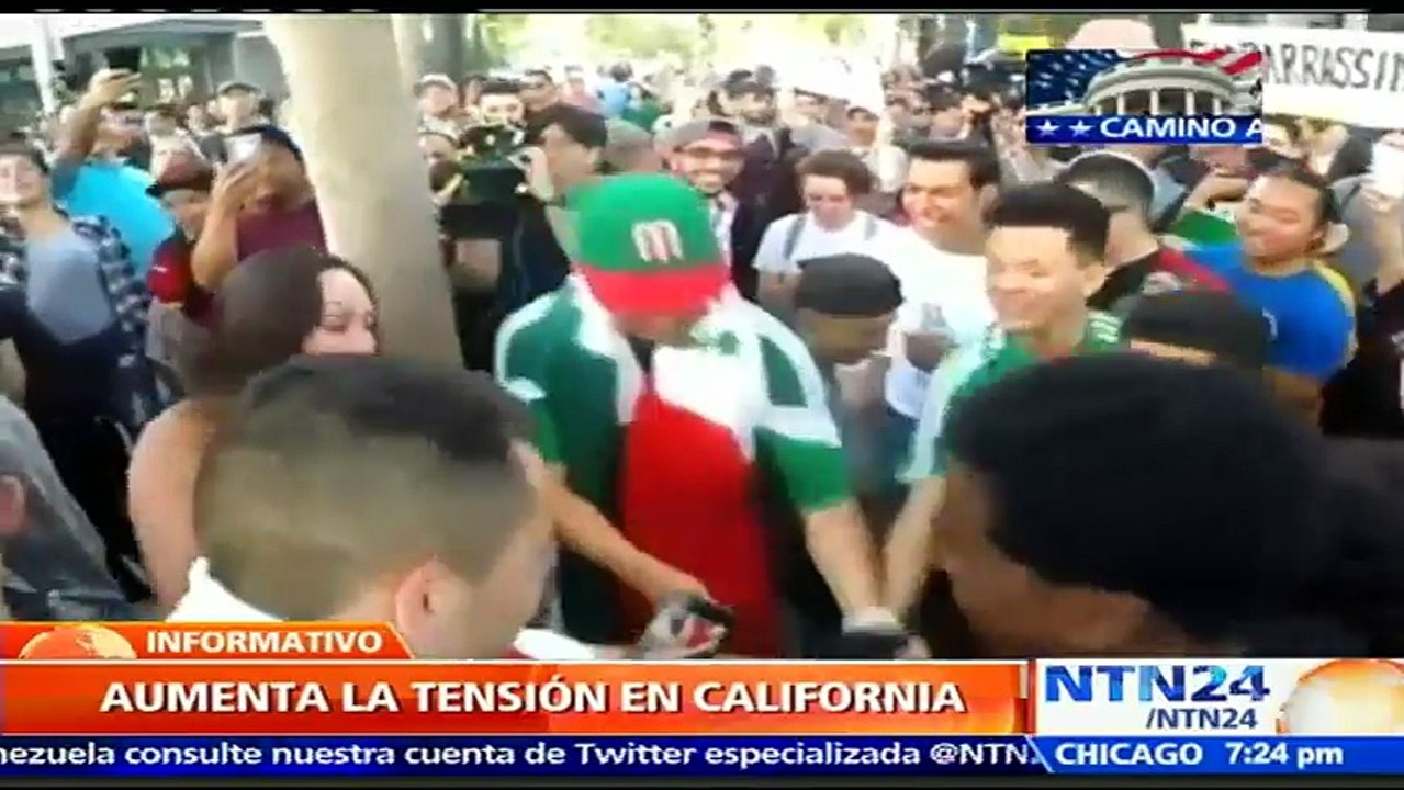 Simpatizantes y opositores al precandidato republicano Donald Trump se enfrentan en la localidad de San José